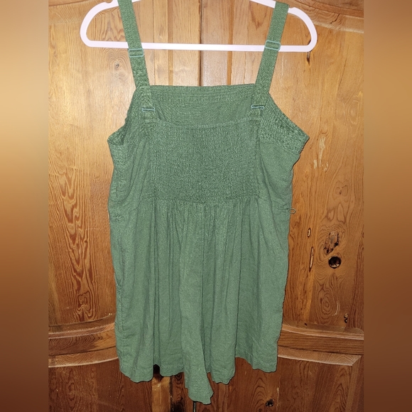 Romper - Picture 2 of 3